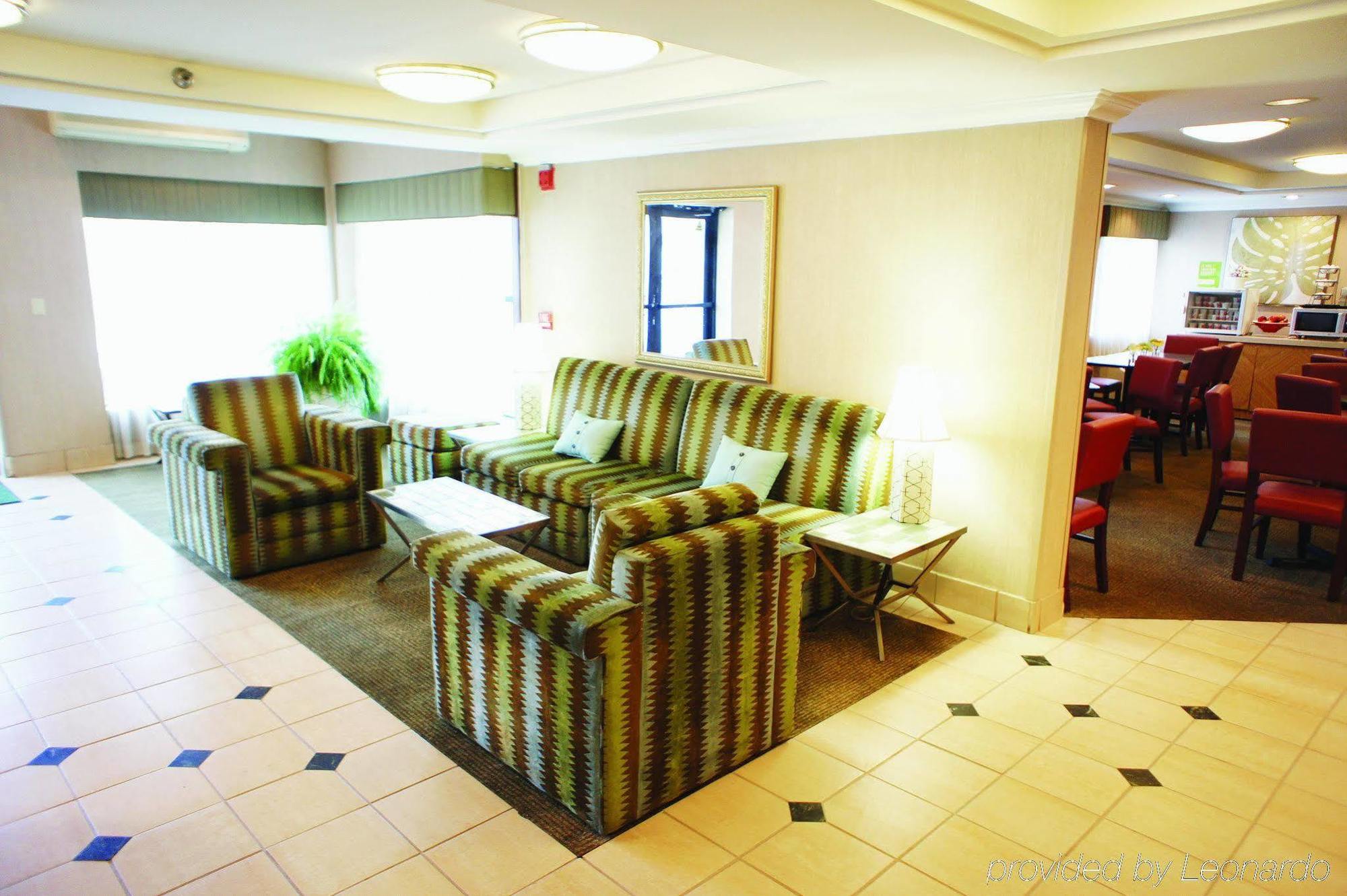 La Quinta By Wyndham Columbia / Fort Meade Jessup Exterior photo